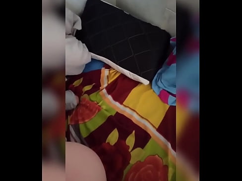 ❤️ 我的室友因为丈夫去度假而独自呆在家里,我趁机操她,用牛奶填满她的屁股 ❌ Porno vk