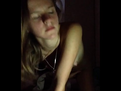 ❤️ 一个女孩自慰并射精 ❌ Porno vk